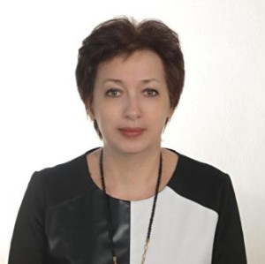 Белоногова Елена Валериевна, директор школы